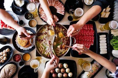 娱乐吃瓜酱吃火锅视频