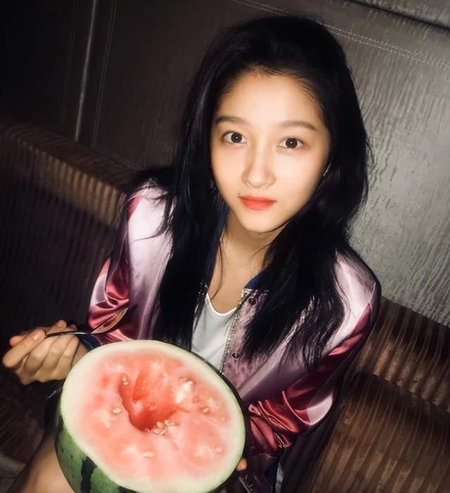 娱乐吃瓜女友